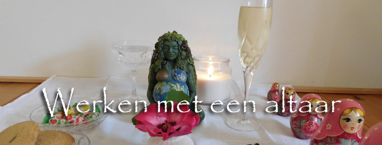 Werken met een ceremonieel altaar